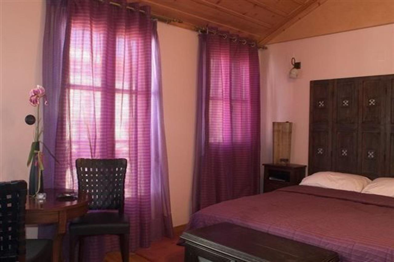 Aphroditi Pension Nafplion Exteriör bild
